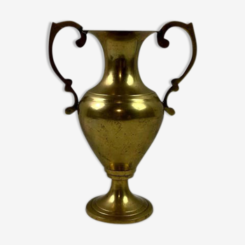 Trophy-style brass vase 19 cm