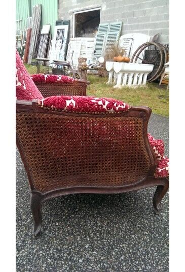 Shepherdess of style Louis XV with caned armrests fabric damask Red