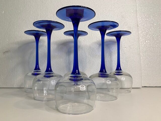 Glasses on foot wine Alsace Luminarc sapphire blue