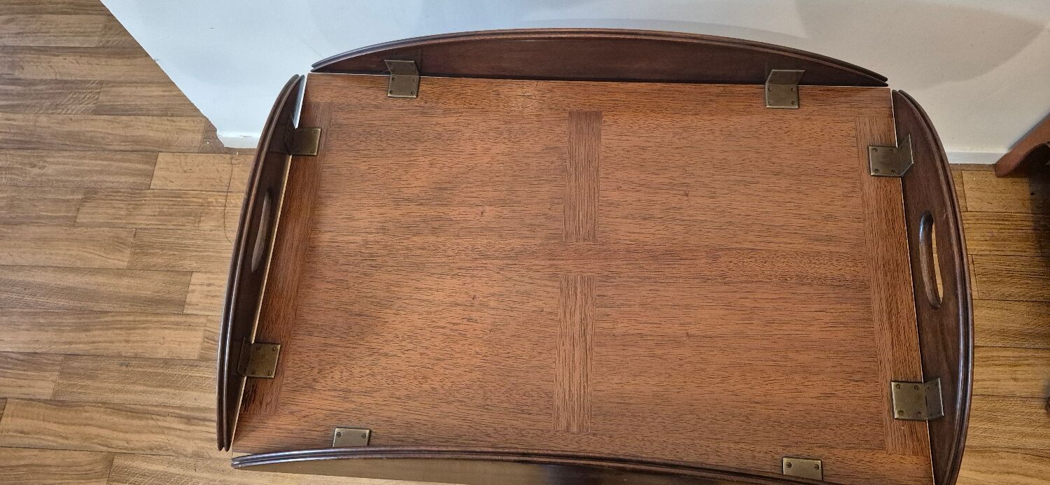 Mahogany marine table