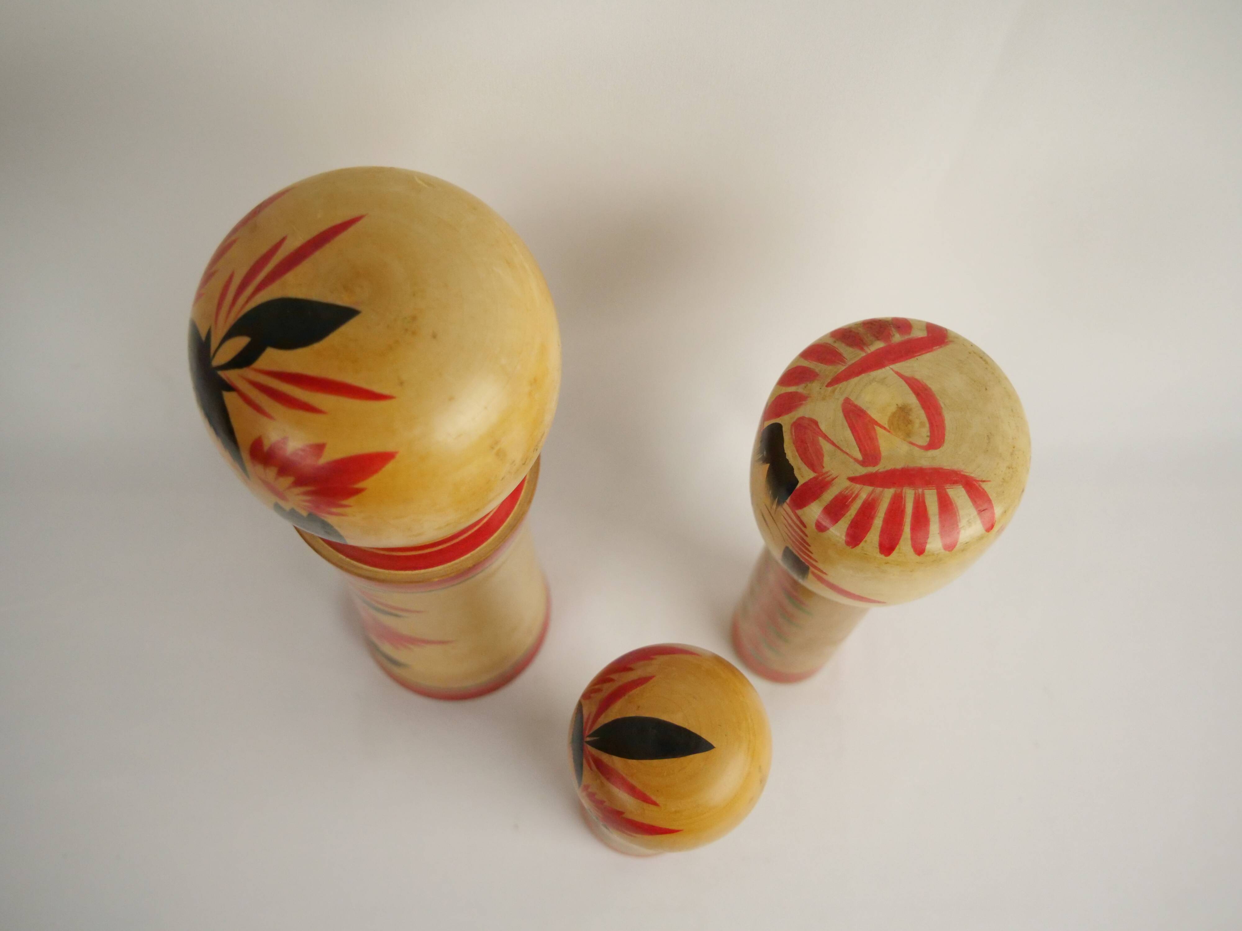 Lot of 3 KOKESHI Dolls (medium size) free shipping