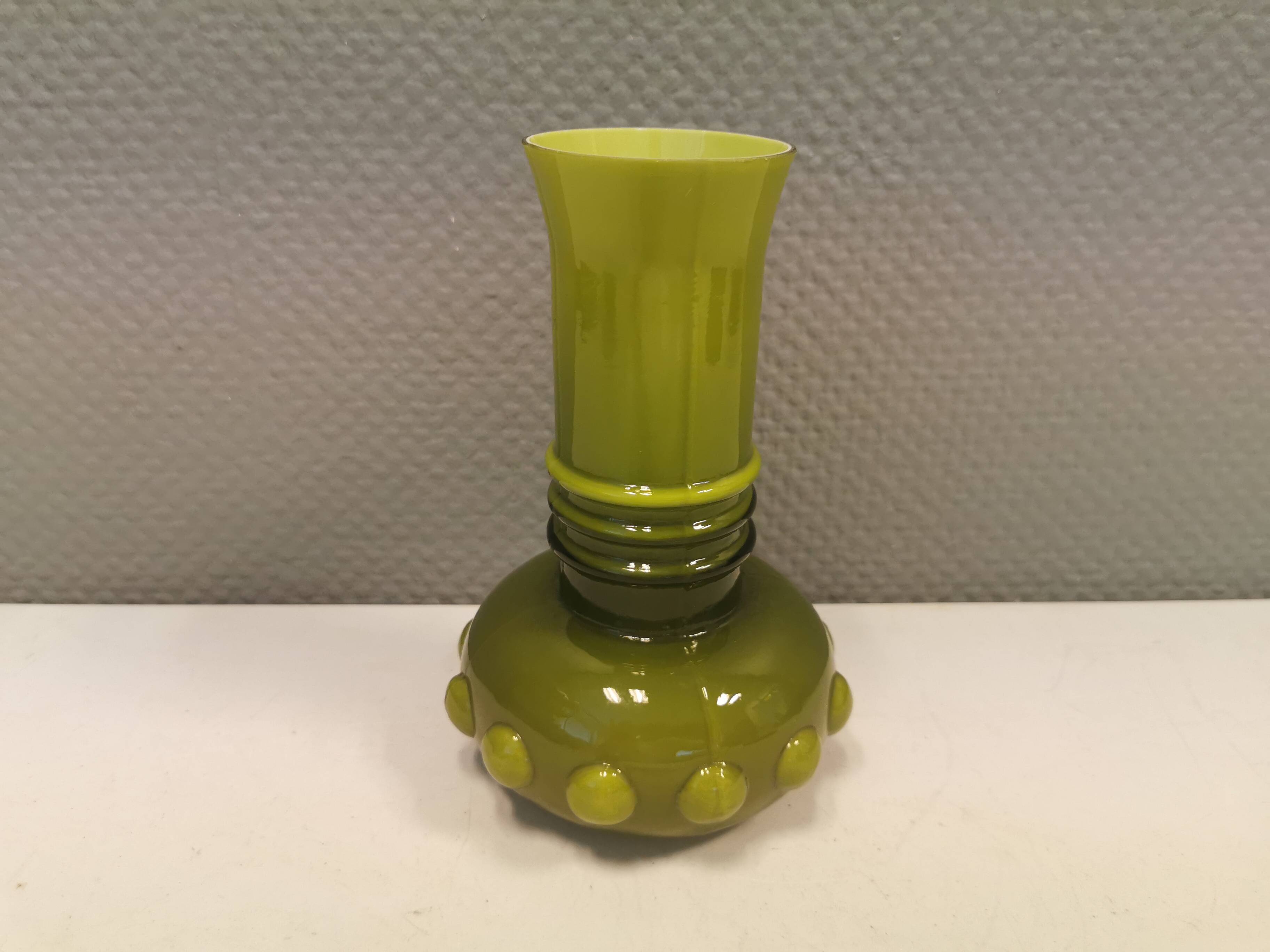 Vase de la verrerie suédoise flygsfors.