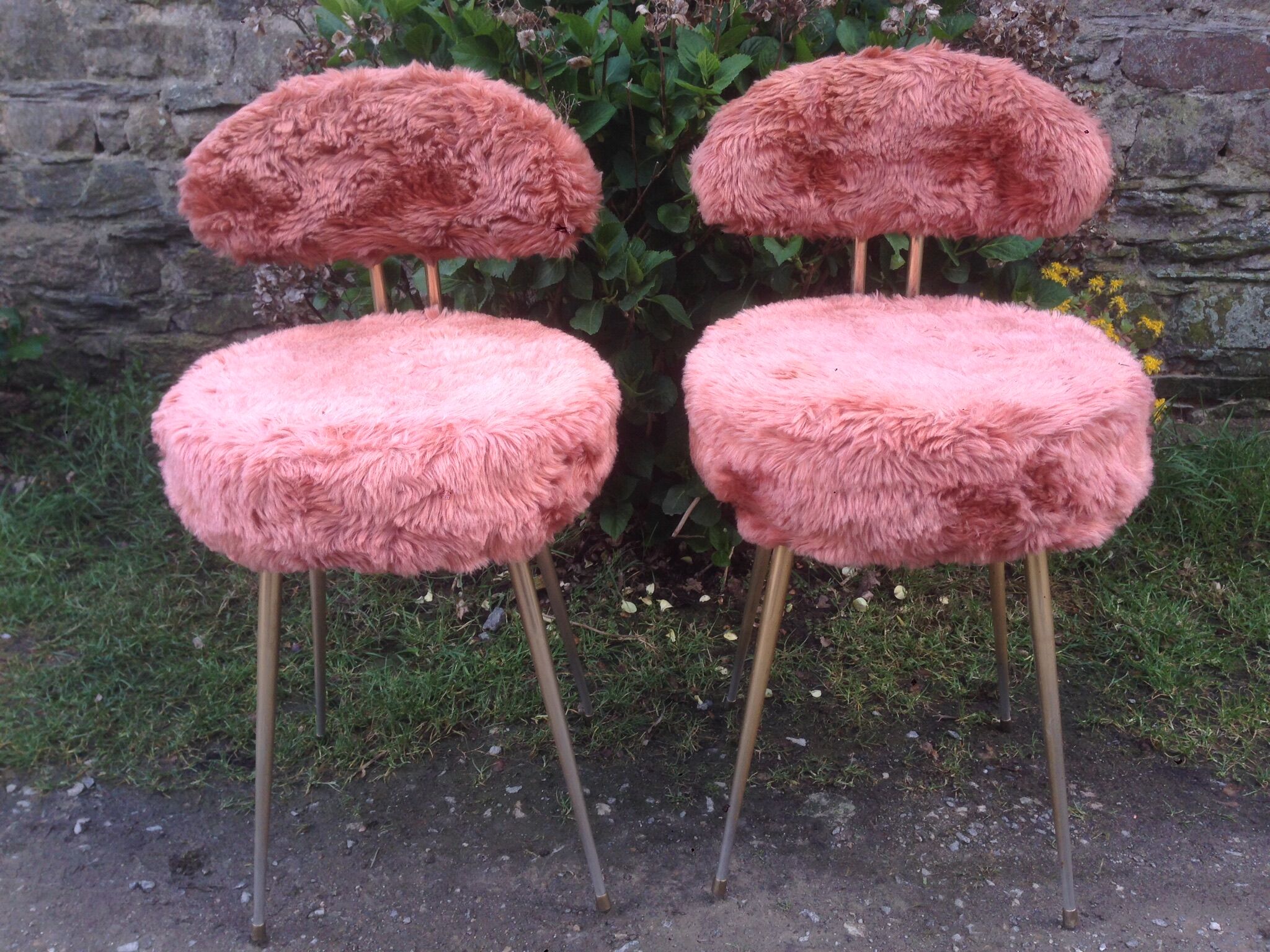 Pair of vintage Pelfran chairs, gilded tubular metal frame and tufting