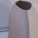 Pair of office vases