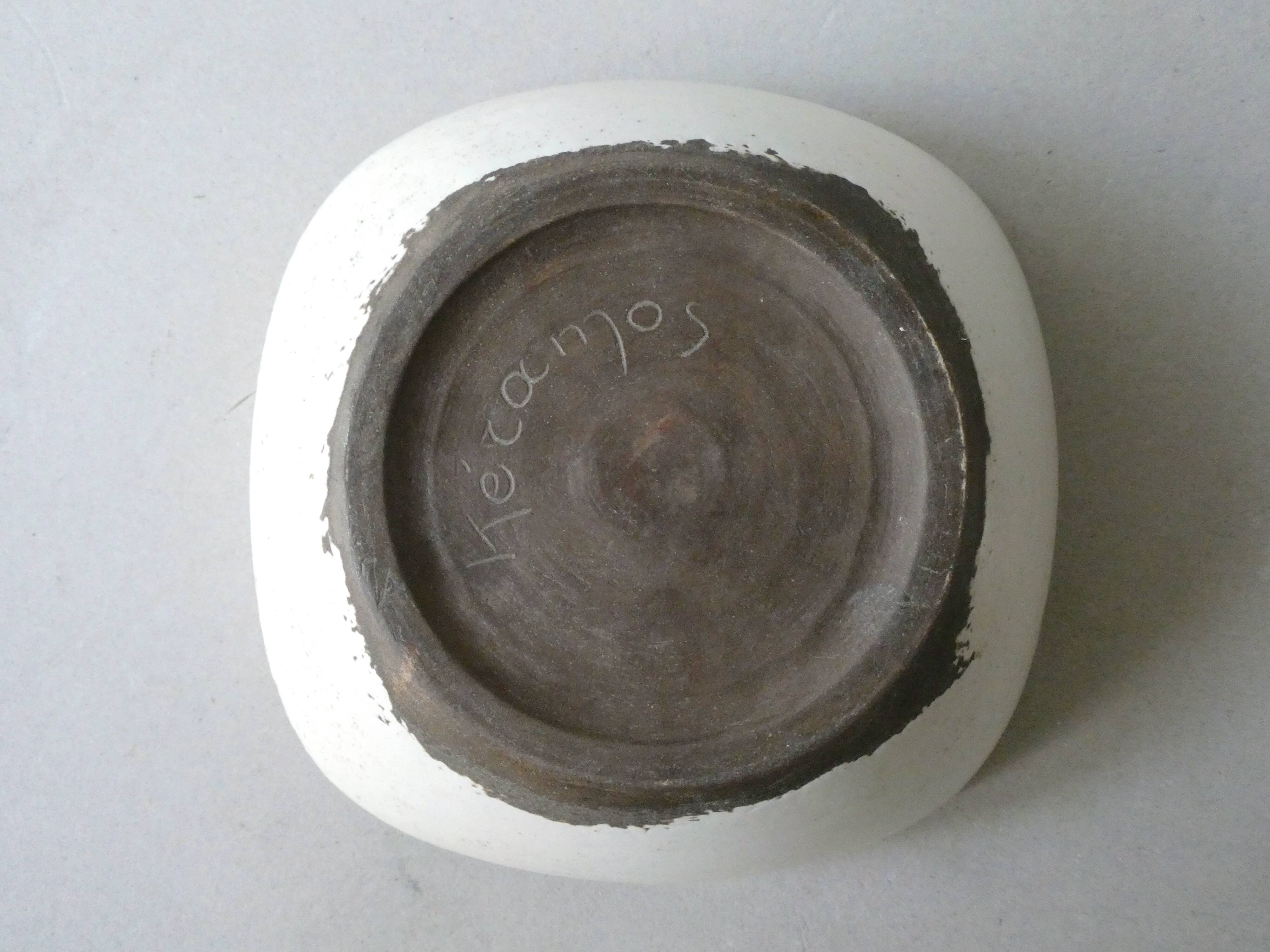 Empty pocket in ceramic free-form, signed Keramos, 50 years