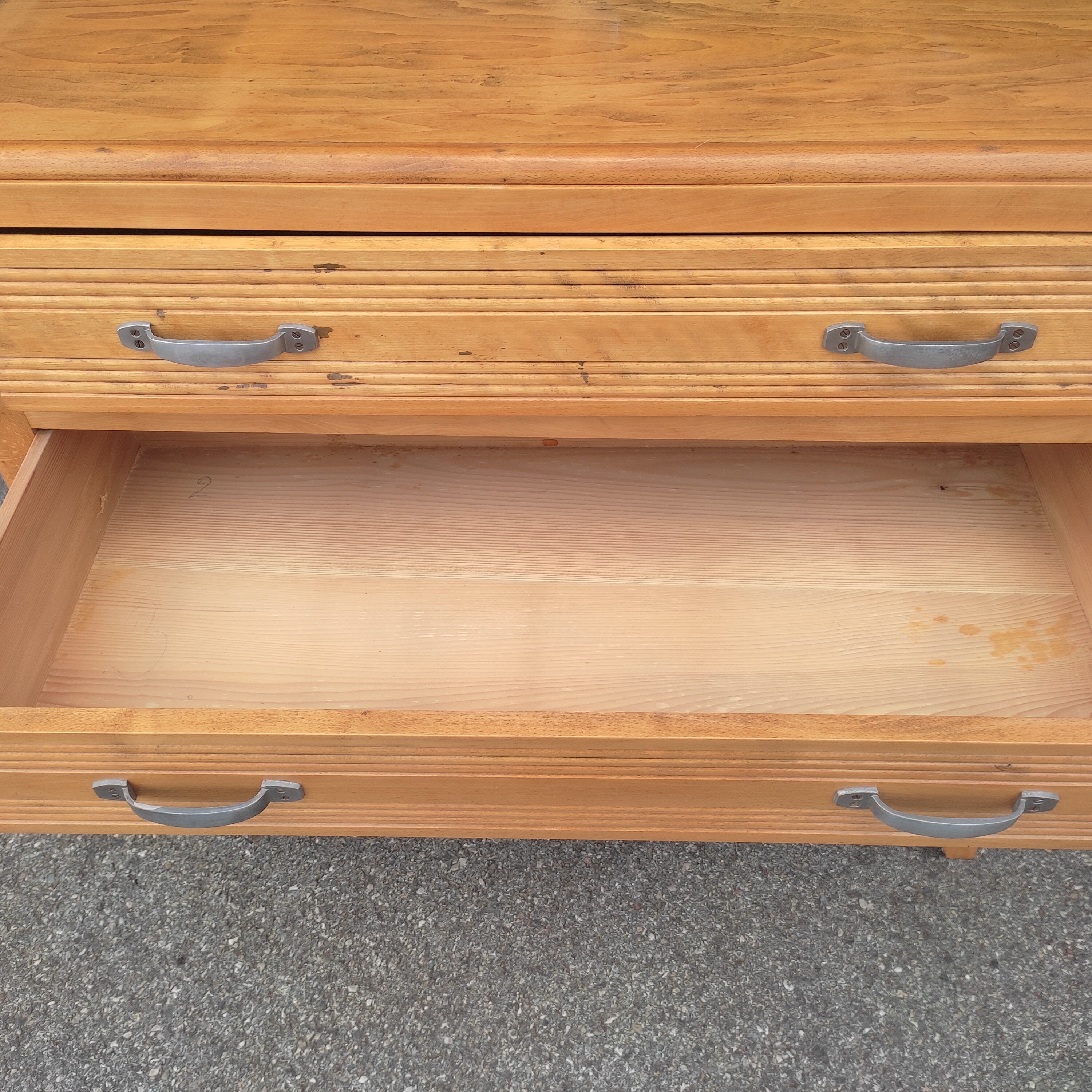 Vintage chest of drawers