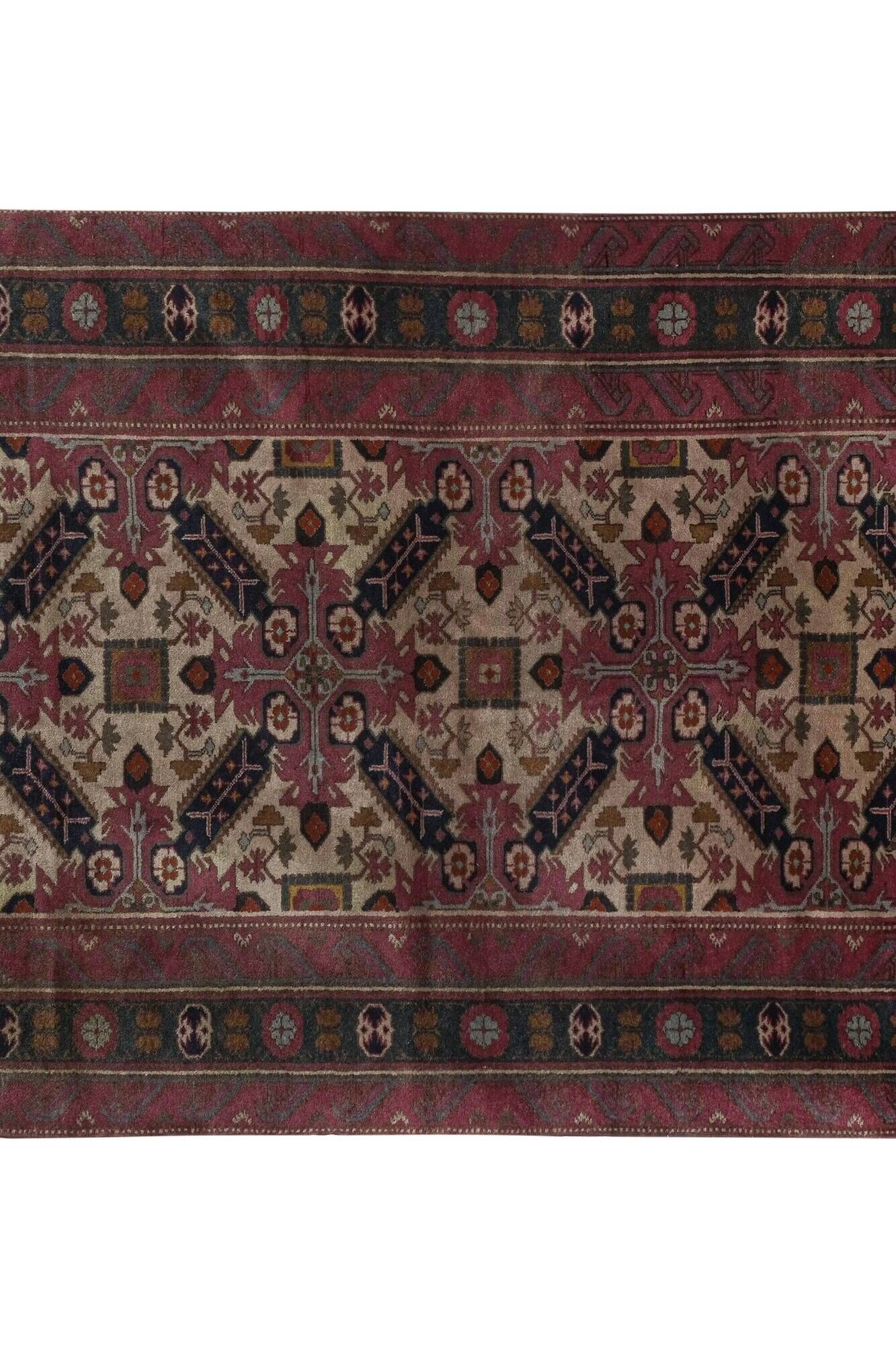 Vintage handmade Turkish rug 127x190 cm