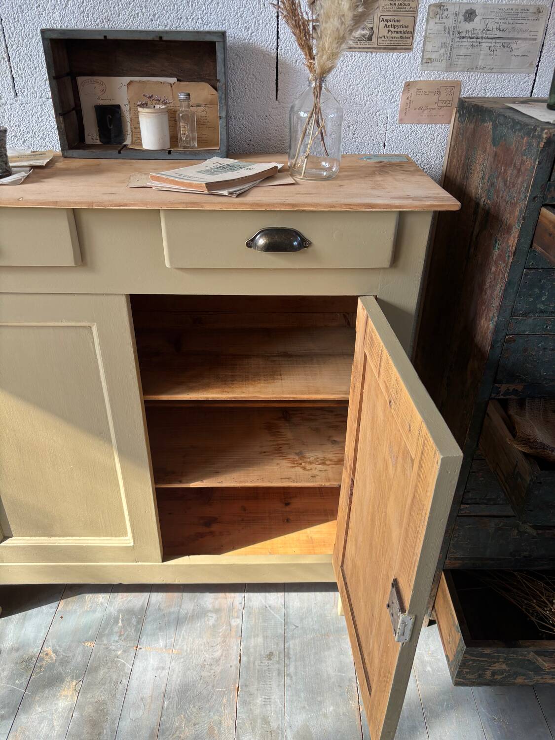 Beige Parisian sideboard