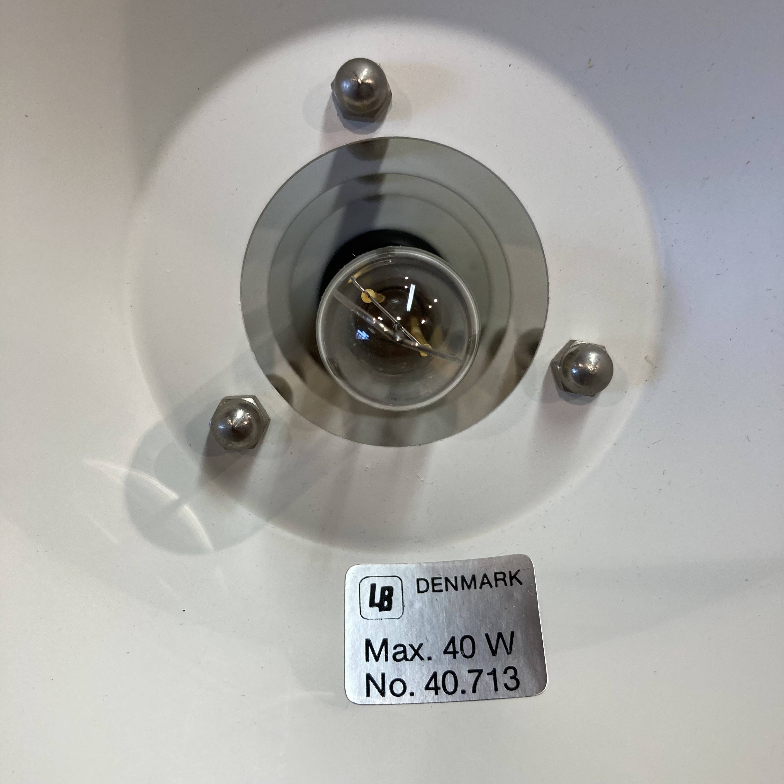 Scandinavian design metal suspension.