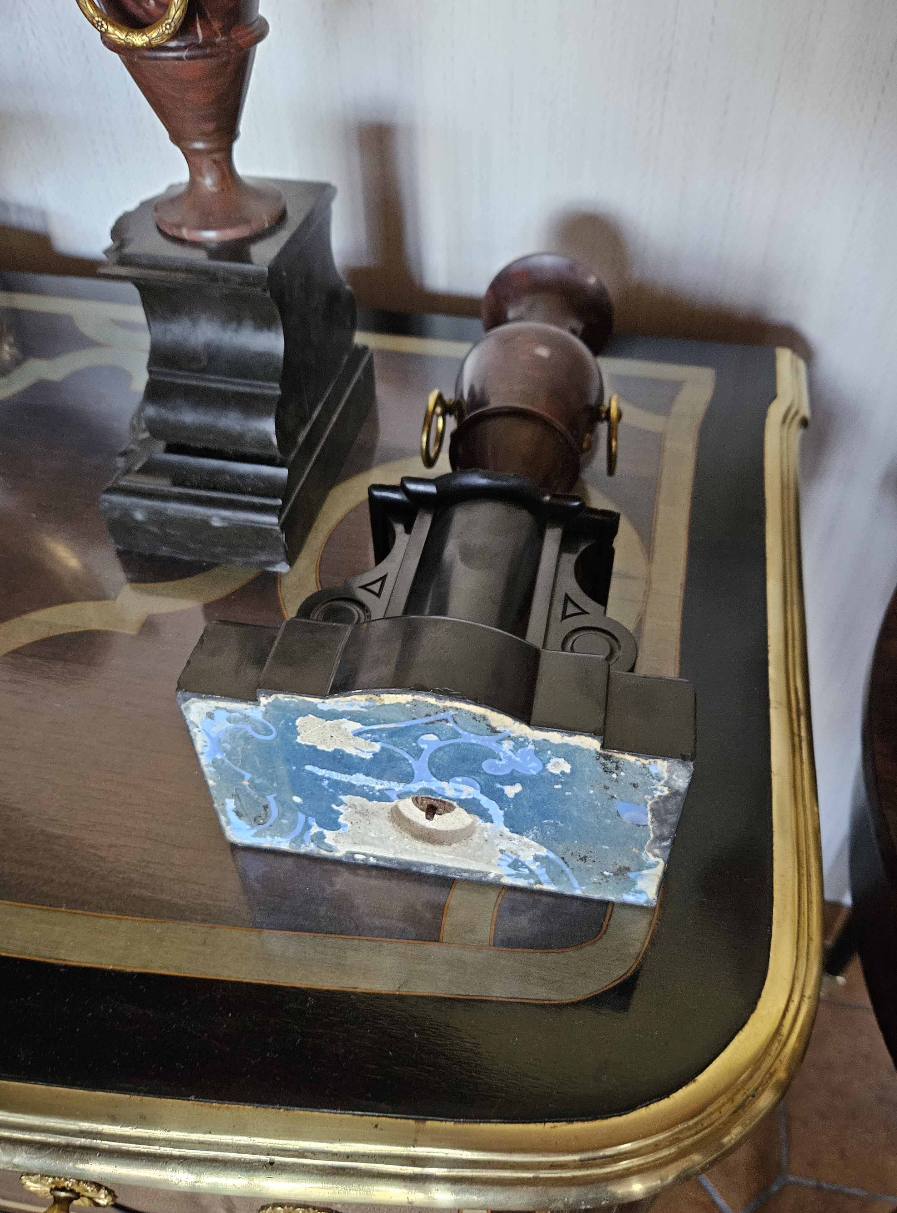 Antique Vases In Griotte Marble And Black Marble, Grand Tour, 19th Century