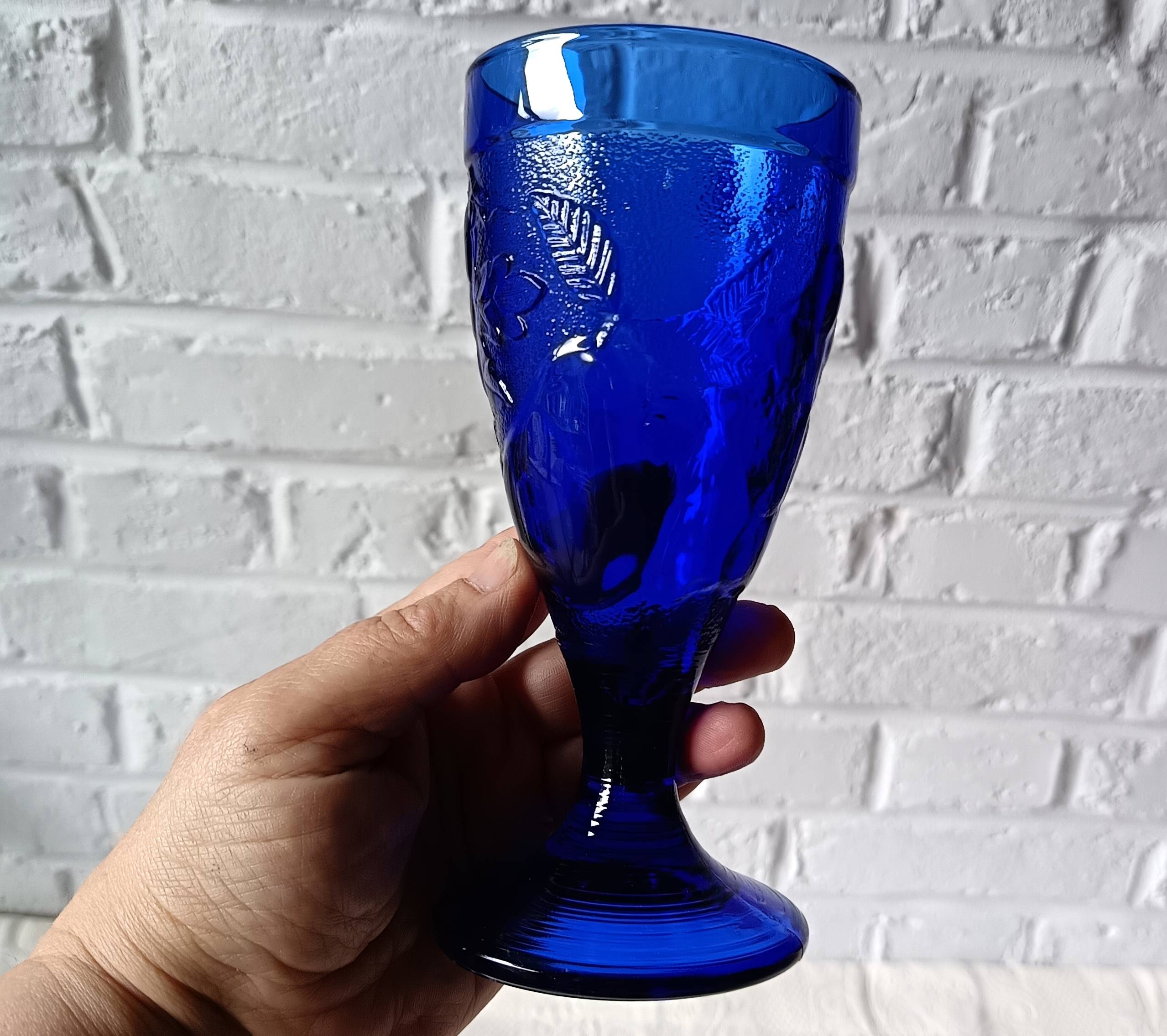 6 vintage LUMINARC France cobalt blue ice cream cups, "gourmet" model