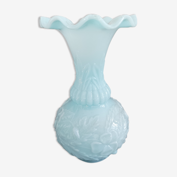 Vase bleu en opaline Art déco