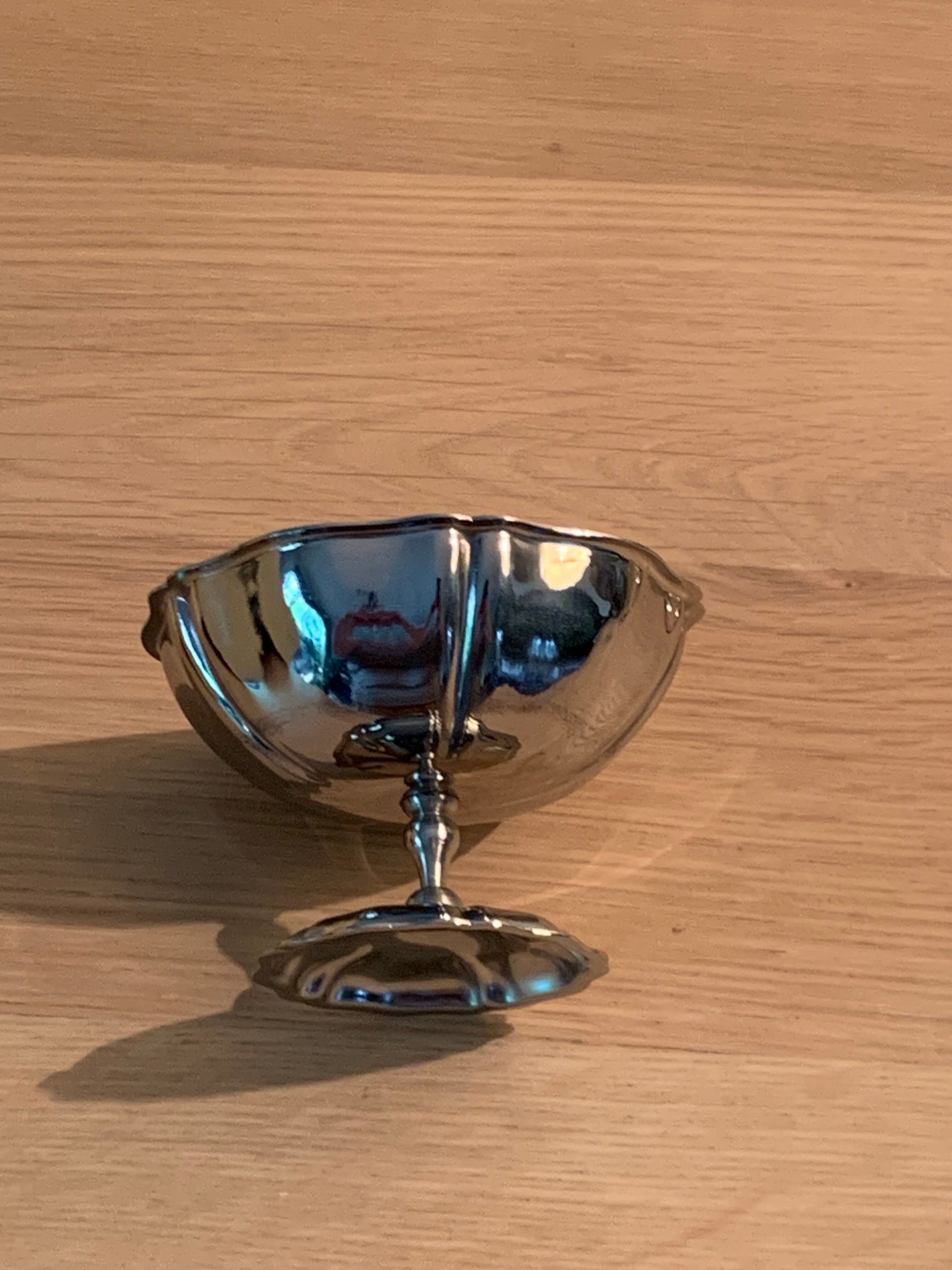 Service de 6 coupes à glace inox