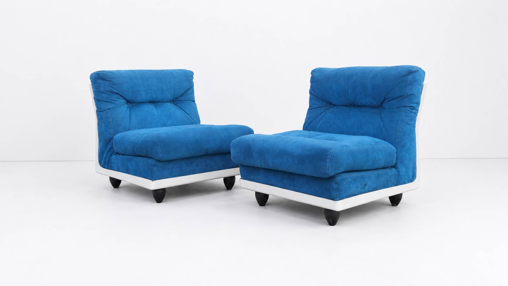 Vintage Italian Modern lounge chairs, 1970s
