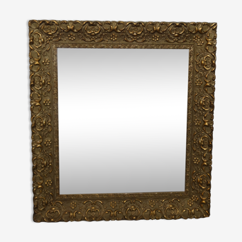 Miroir en stuc doré 55 x 60 cm