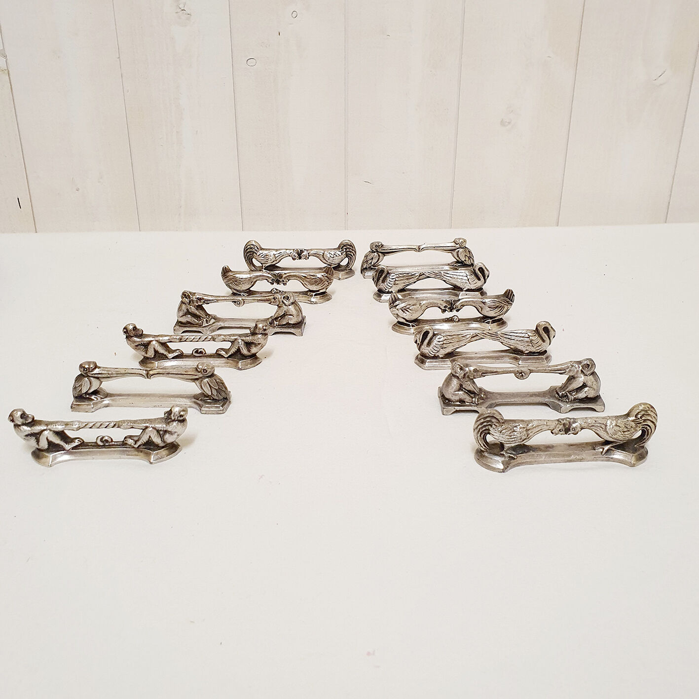 12 zoomorphic knife holders