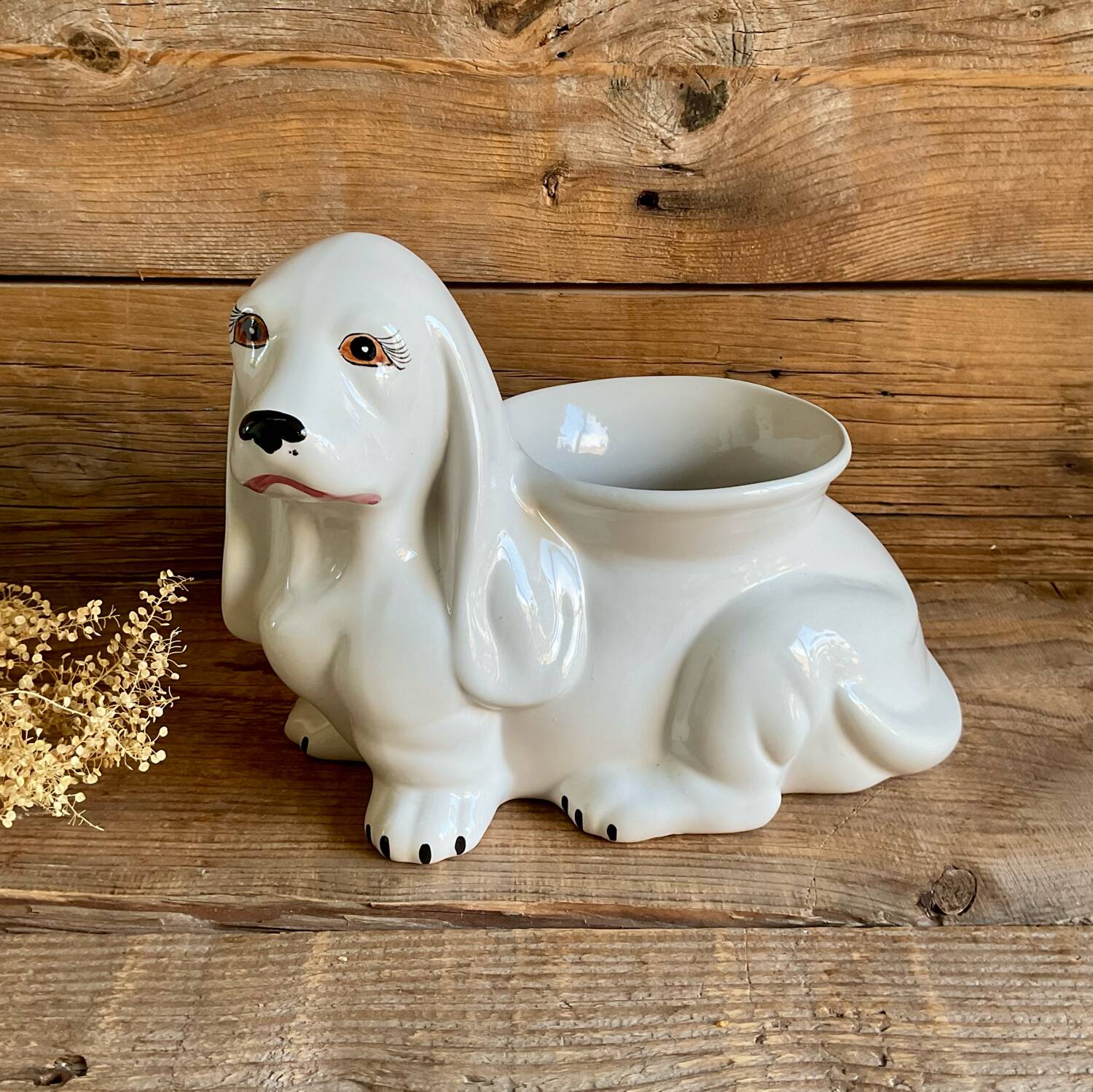 Vintage "dog" cache-pot