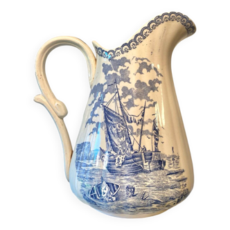 Old Longchamp iron earth pitcher
