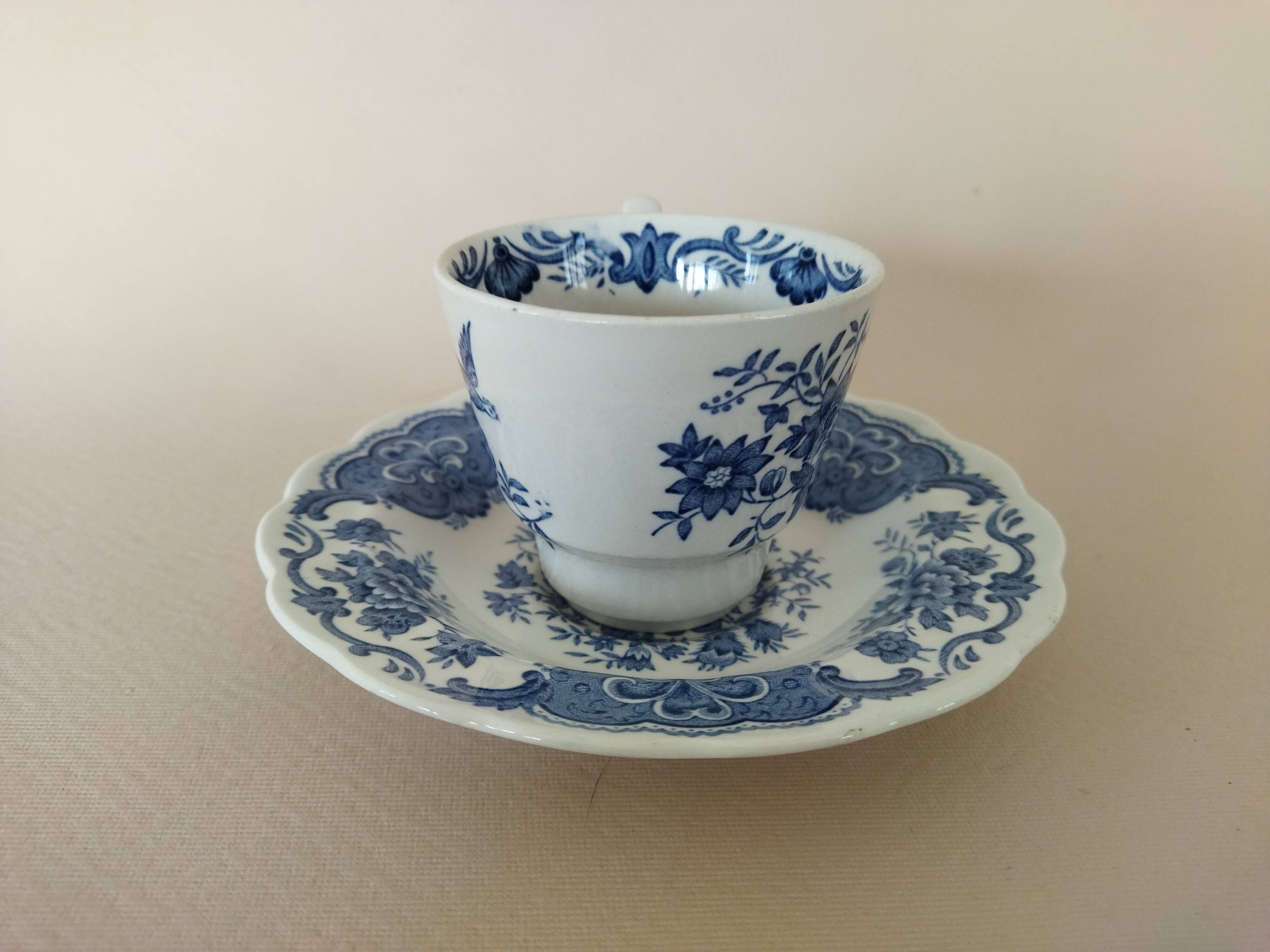 Ridgway "Windsor" English mocha cups blue