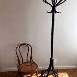 Baumann coat rack