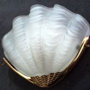 Wall lamp shell art deco in bronze and thick frost glass