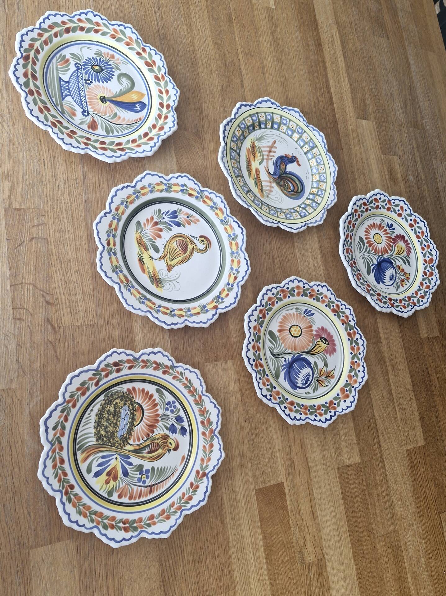 Set of 6 Breton plates