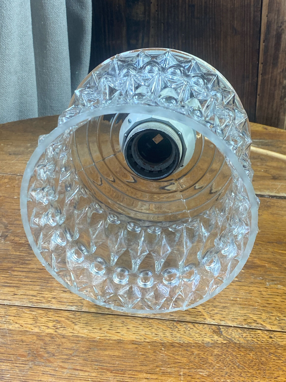 Retro suspension, moulded glass pendant light