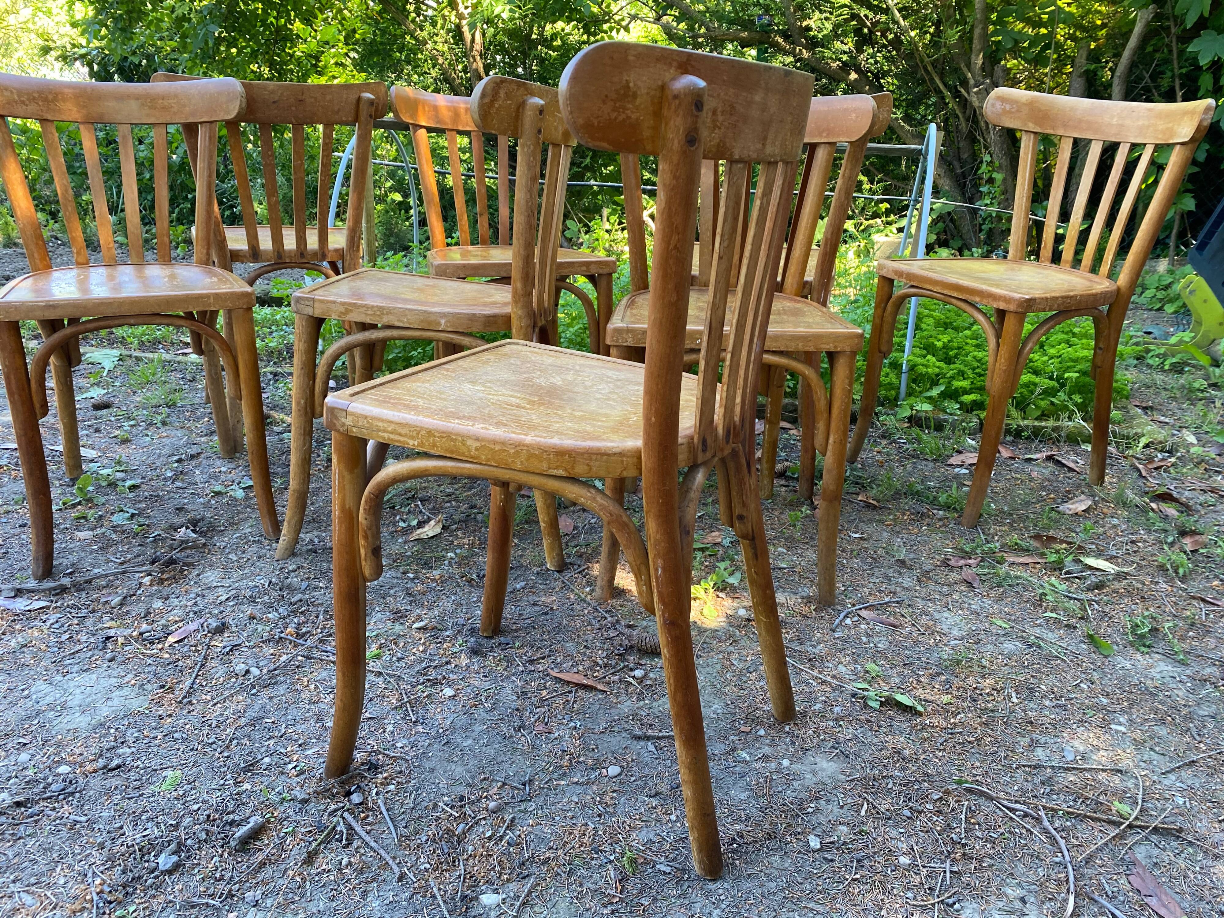 Lot de 8 chaises de bistrot vintage 1950
