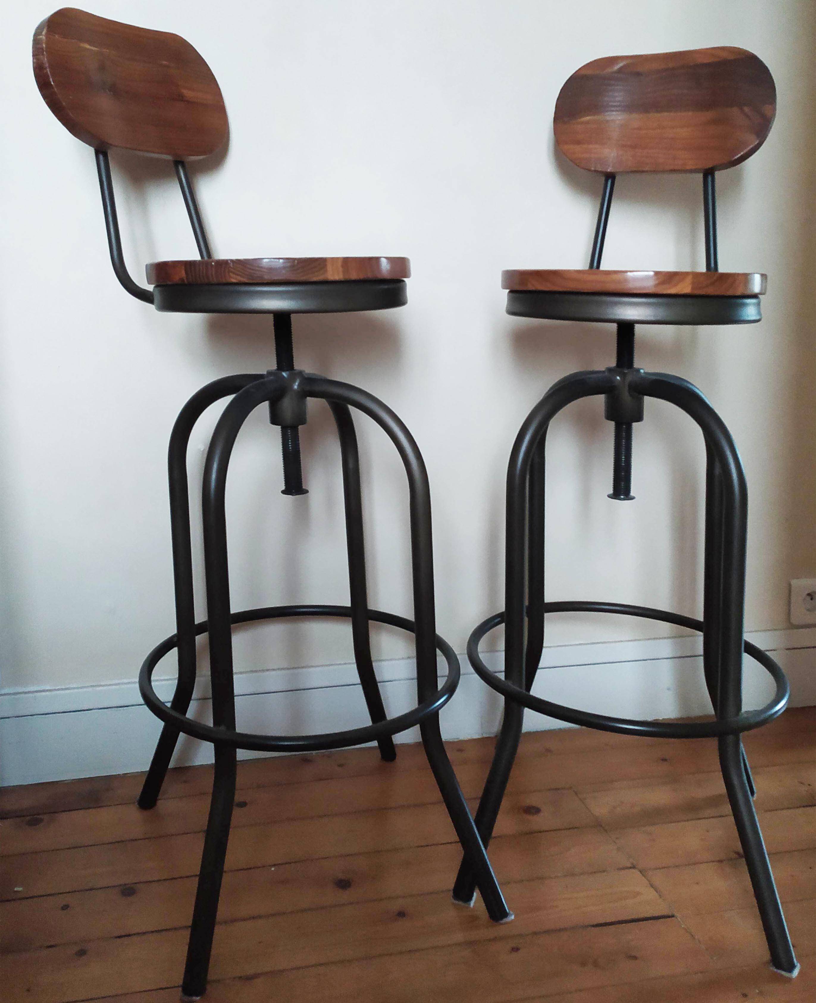 Set of two bar stools in wood and metal, industrial style.