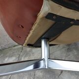 Rotating armchair in vintage skaî 1970