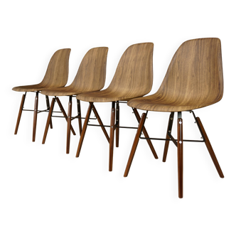 4 chaises en ABS, bois et métal