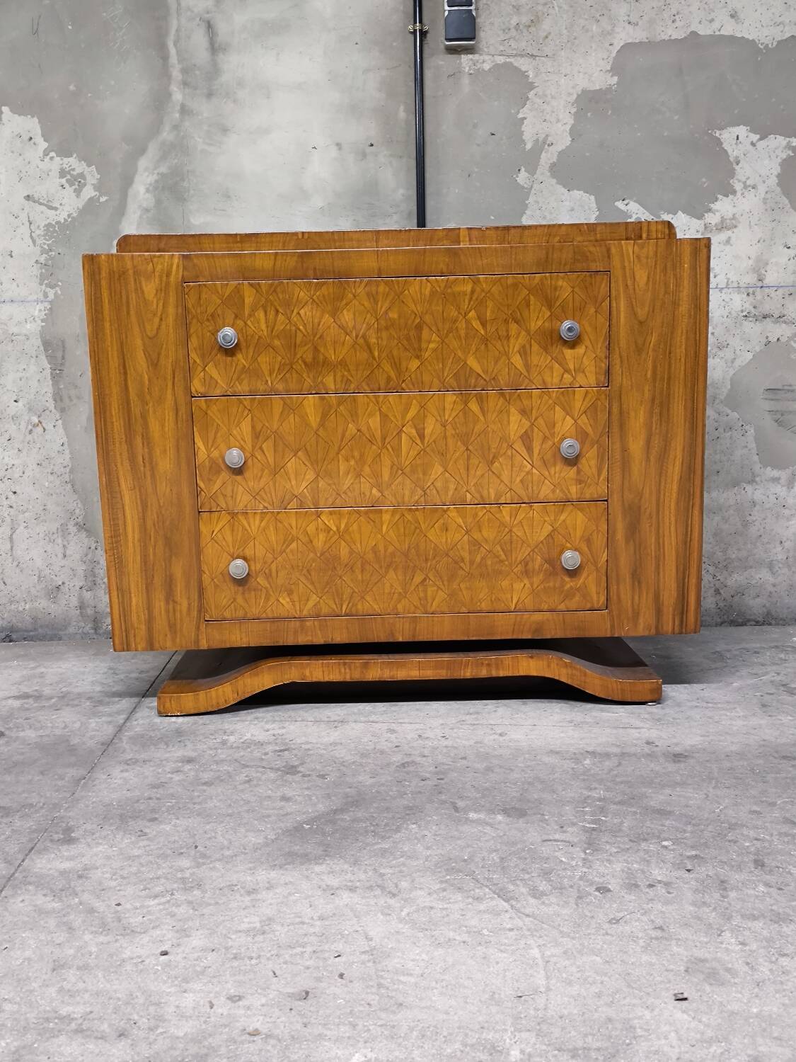 Vintage Art Deco commode from the 1950s.