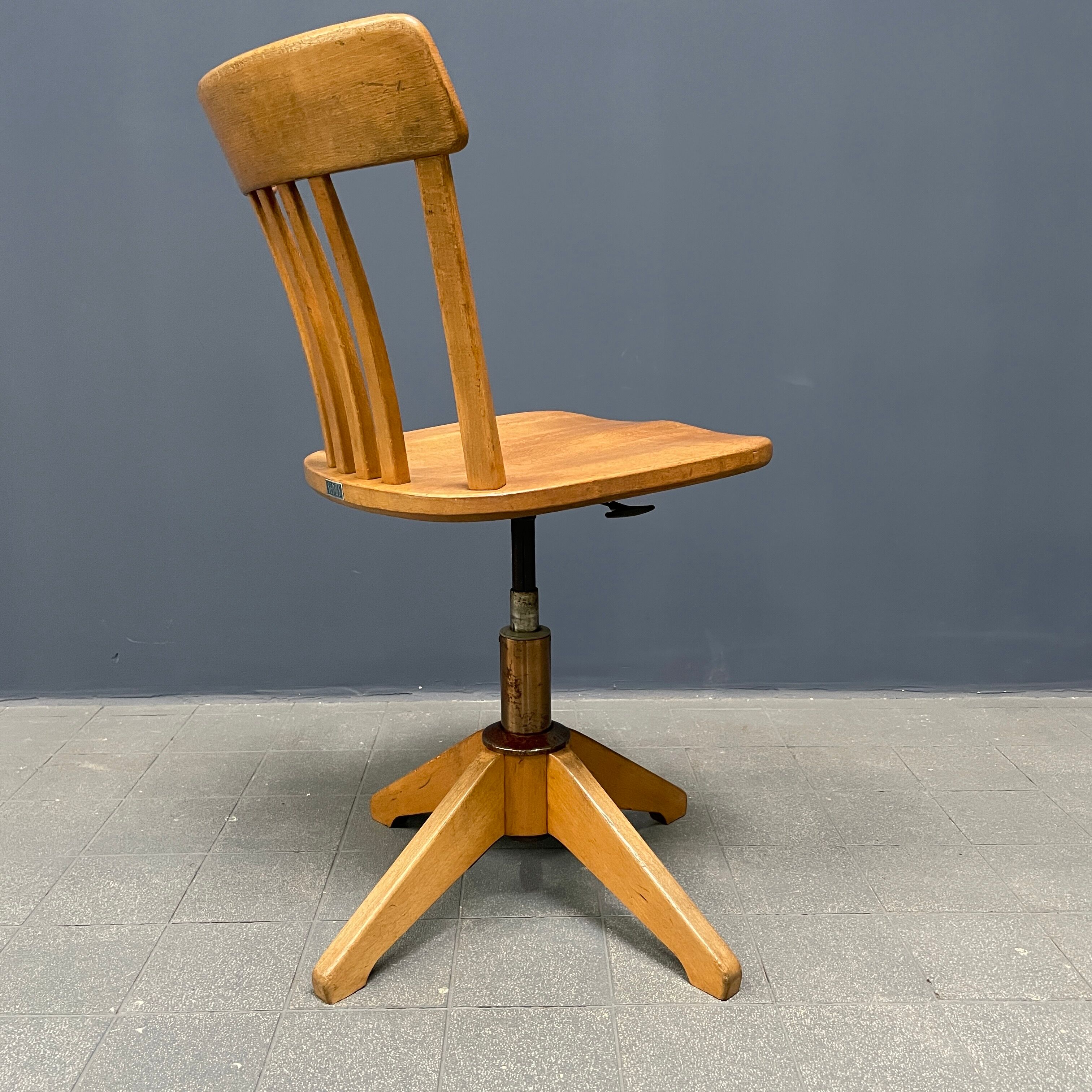 Beechwood Sedus desk chair from the 1950s.