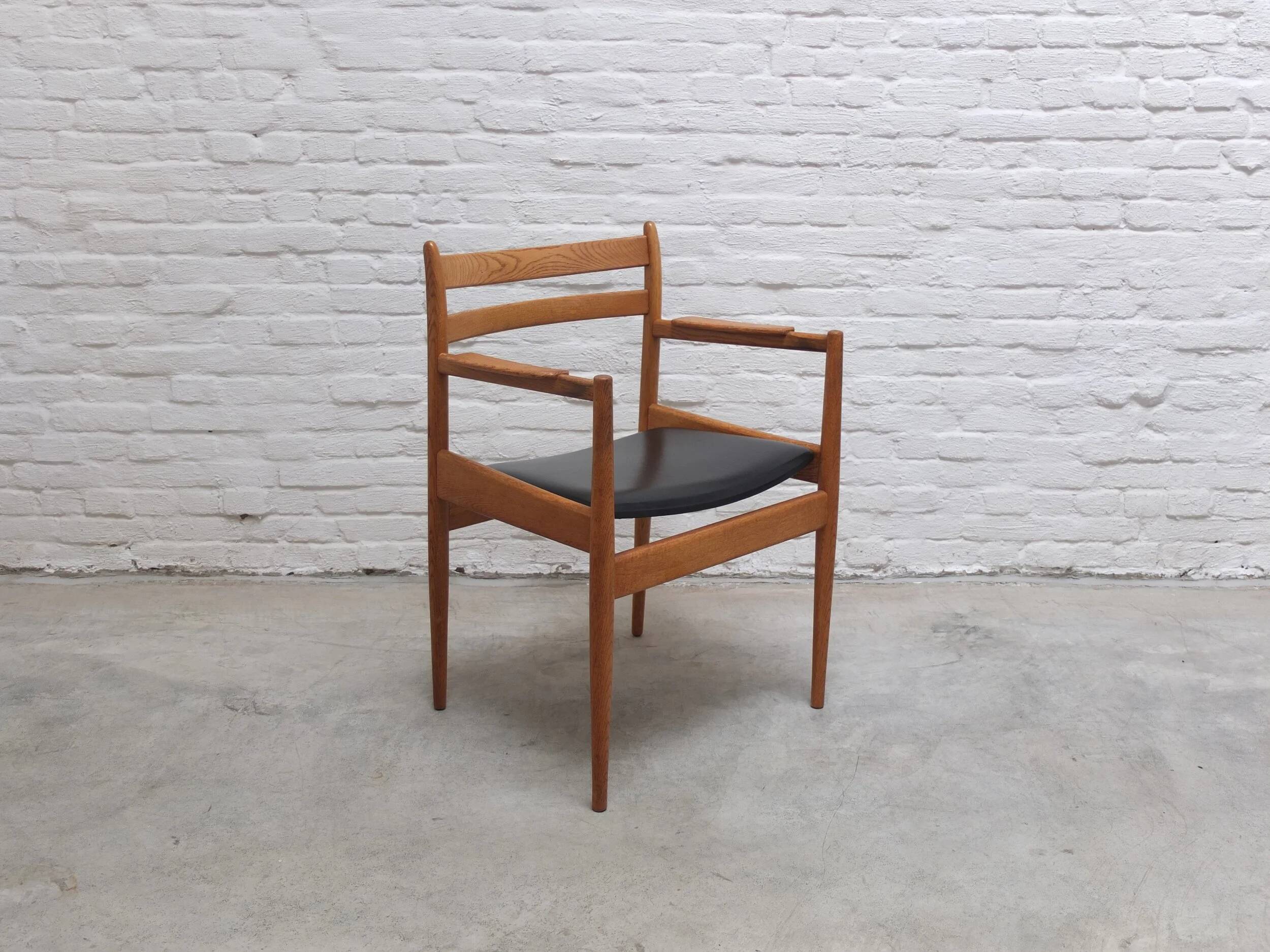 Rare armchair in oak by Jos De Mey for Van Den Berghe-Pauvers, 1960s