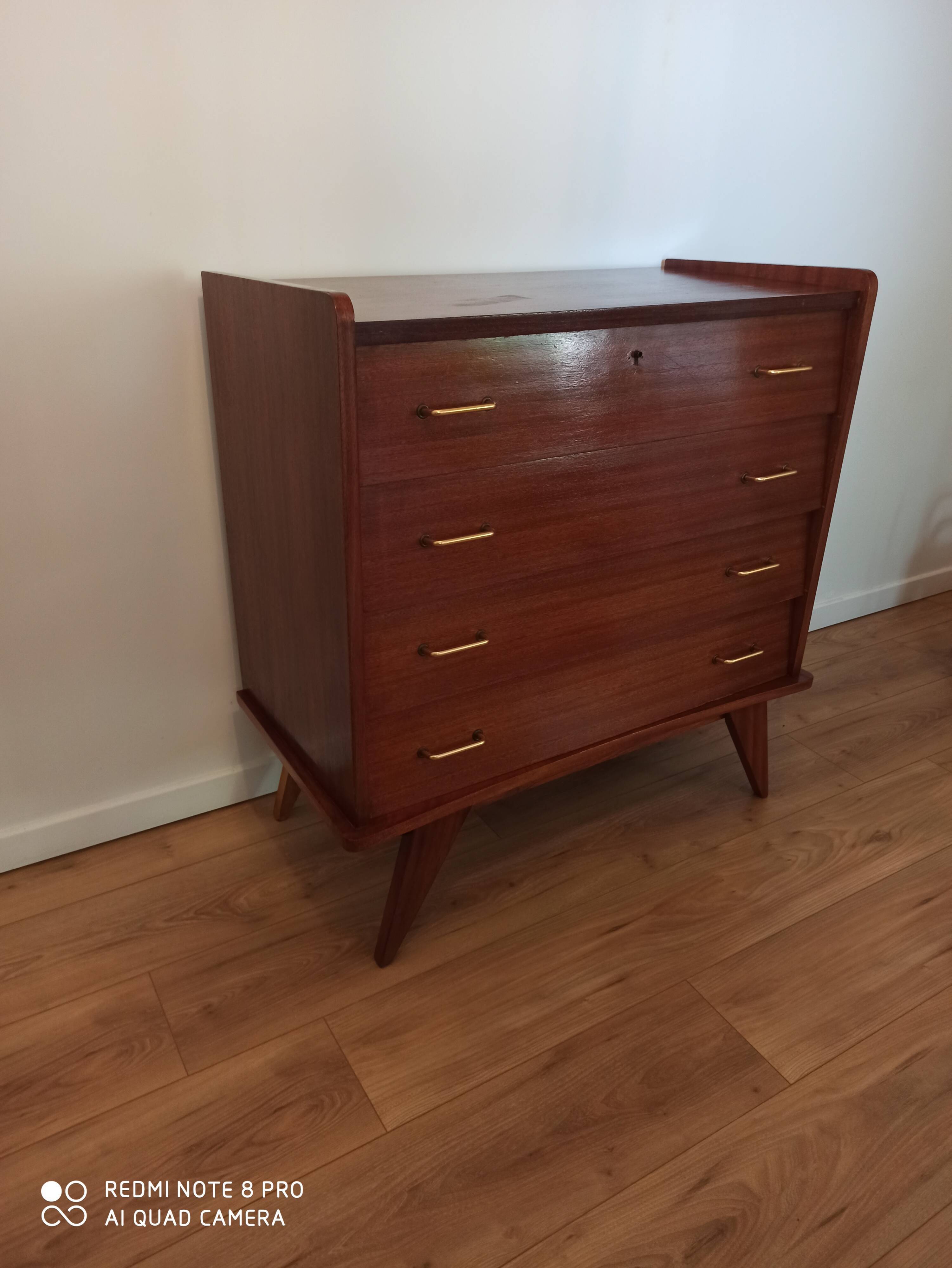 Commode vintage