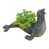 Porcelain vintage flowerpot seal