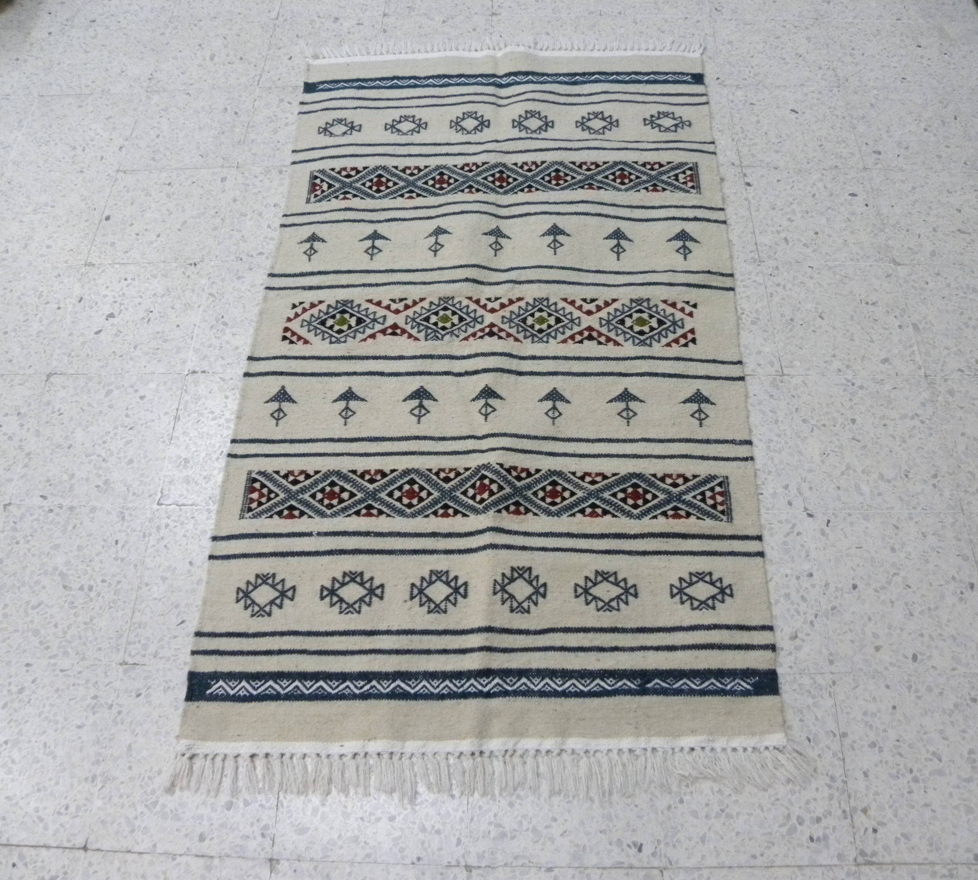 Traditional Tunisian Berber Rug, Berber Accent Rug