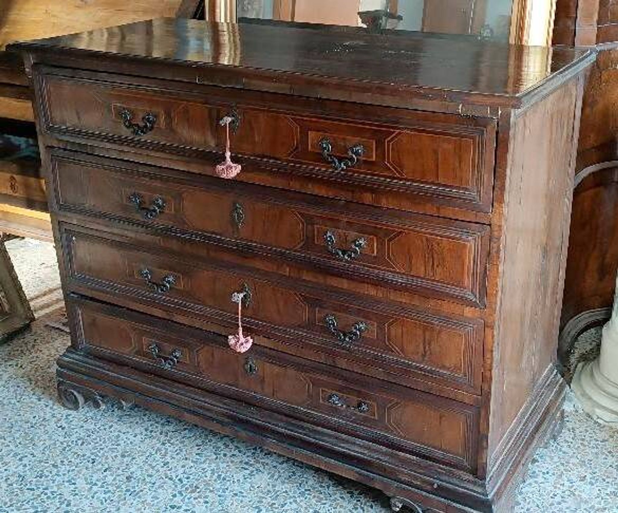Antique inlaid commode - Italy, 17th century
