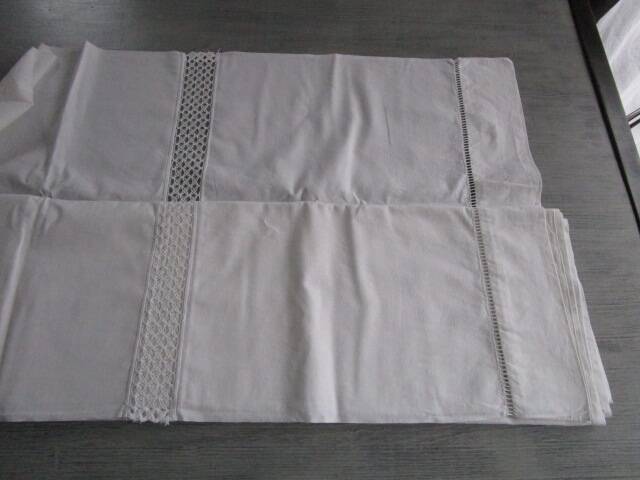 Old sheet 300x230cm - embroidered back