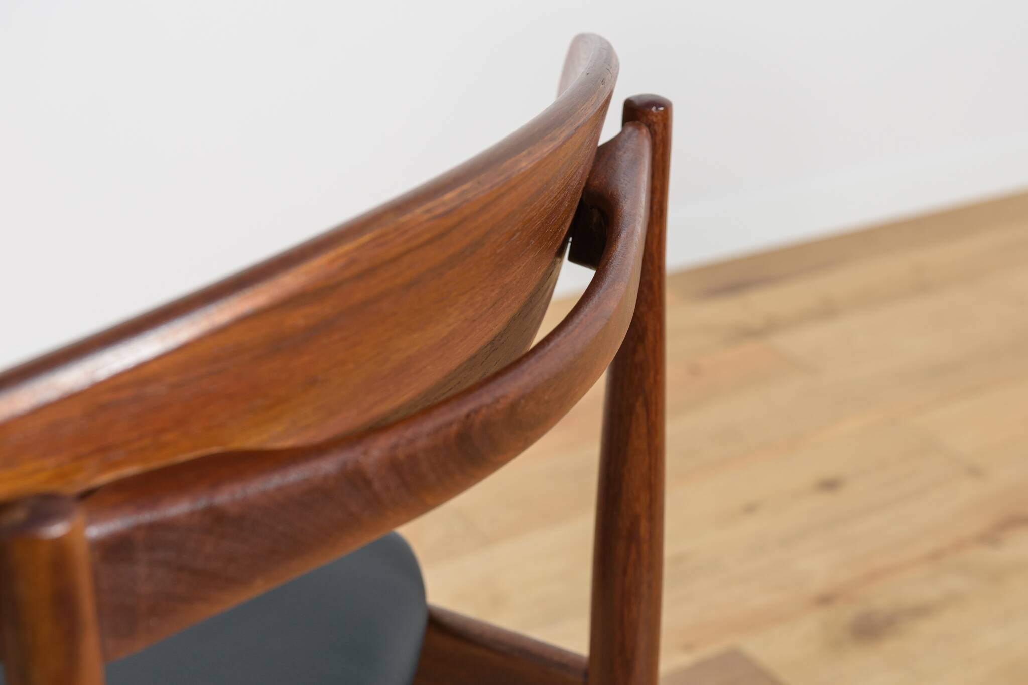 Chaises de salle à manger en teck des années 50 modèle 4507 par Ib Kofod Larsen pour G-Plan.