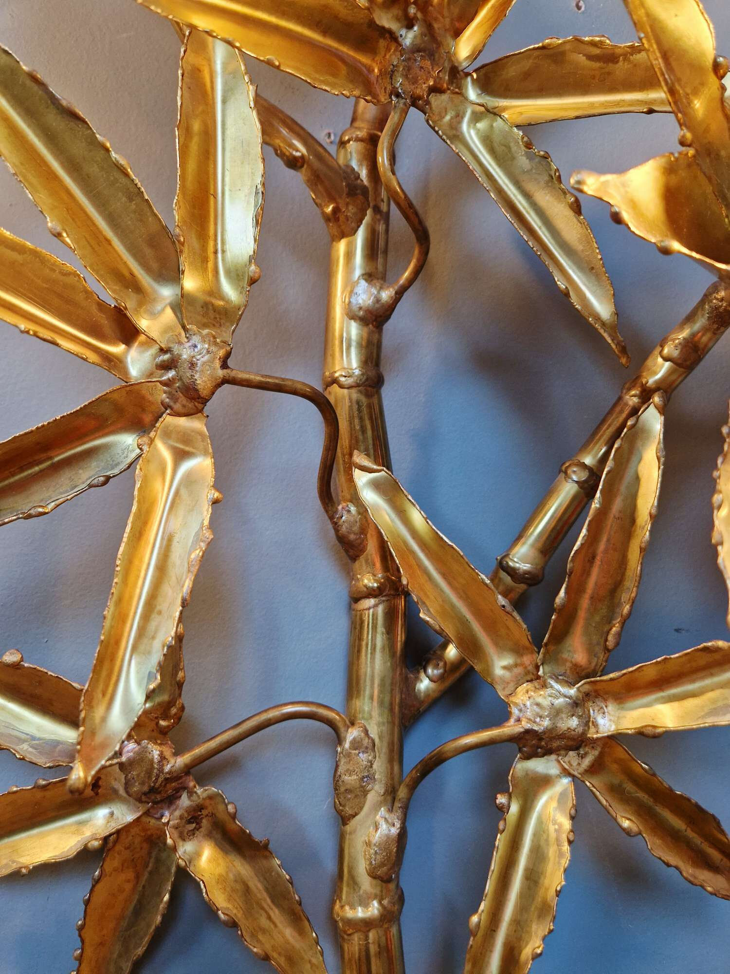 Large pair of brass wall sconces, Maison Jansen, 1960-70.