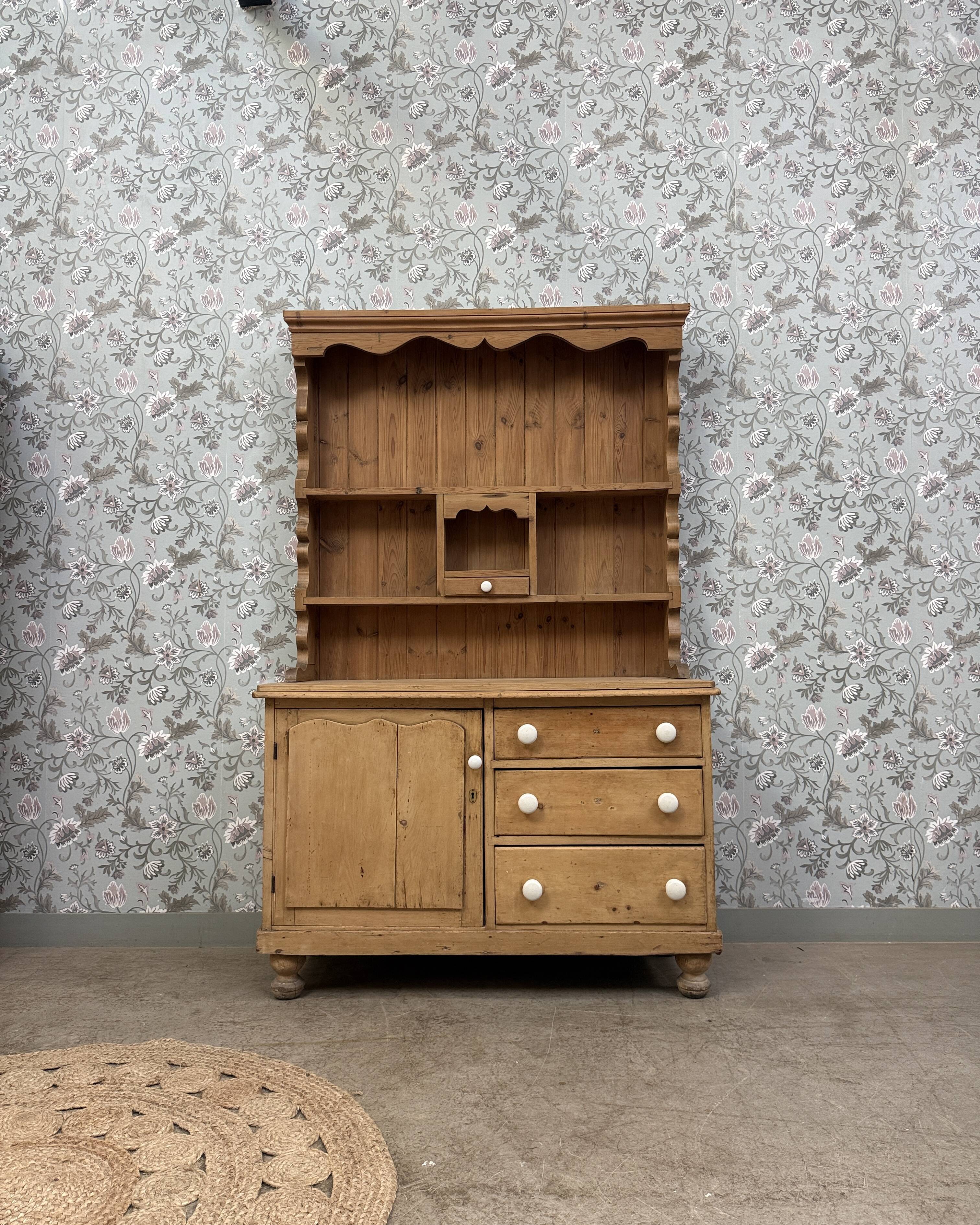 Antique English two-body buffet in solid pine (renovated)
