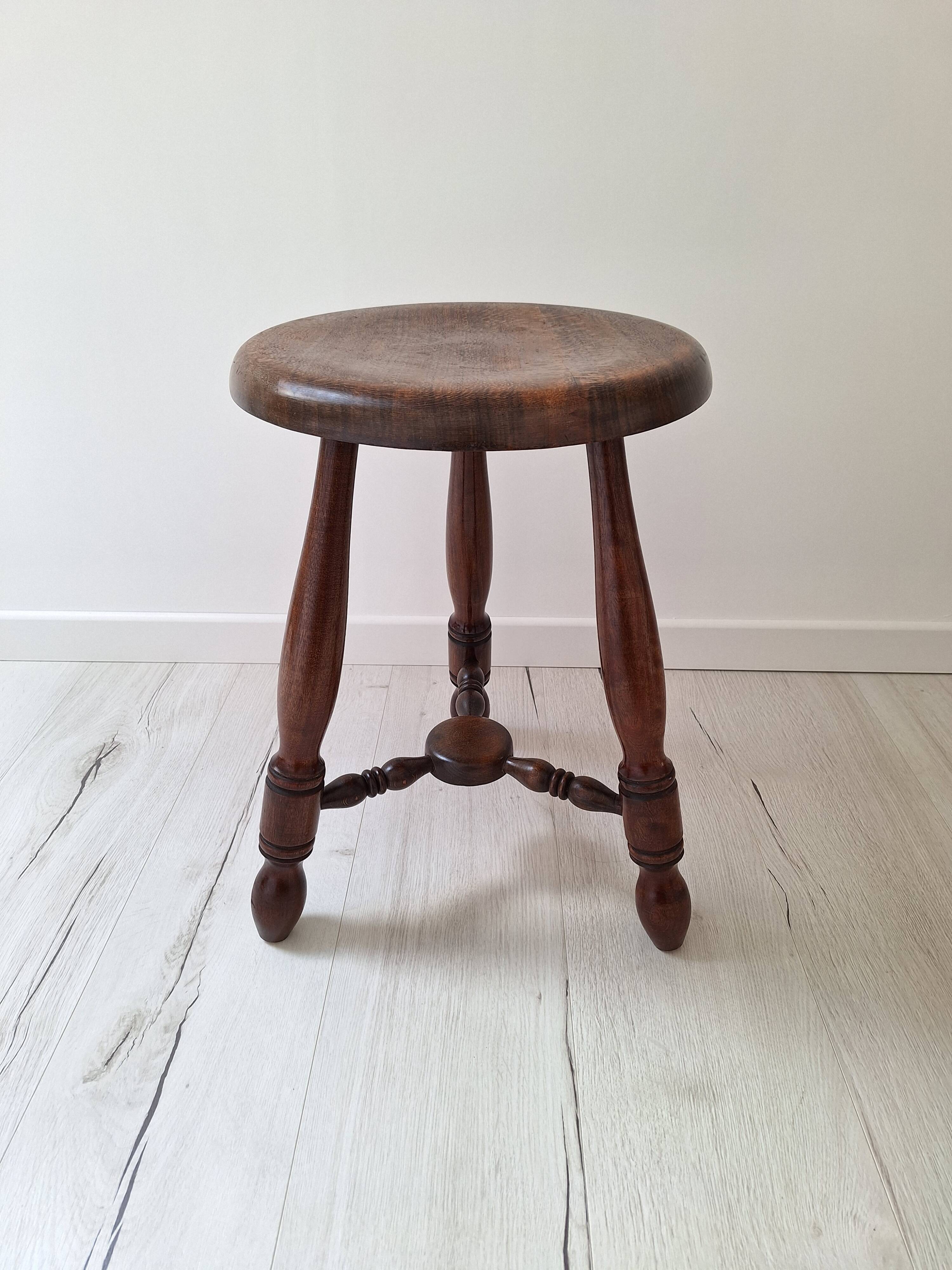 Vintage tripod stool