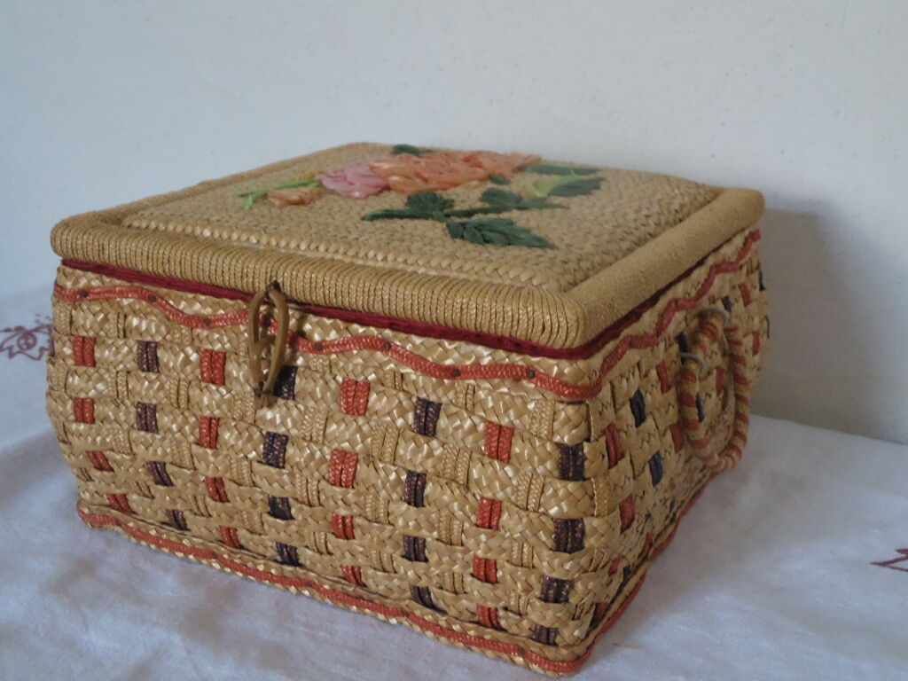 Straw and raffia sewing basket