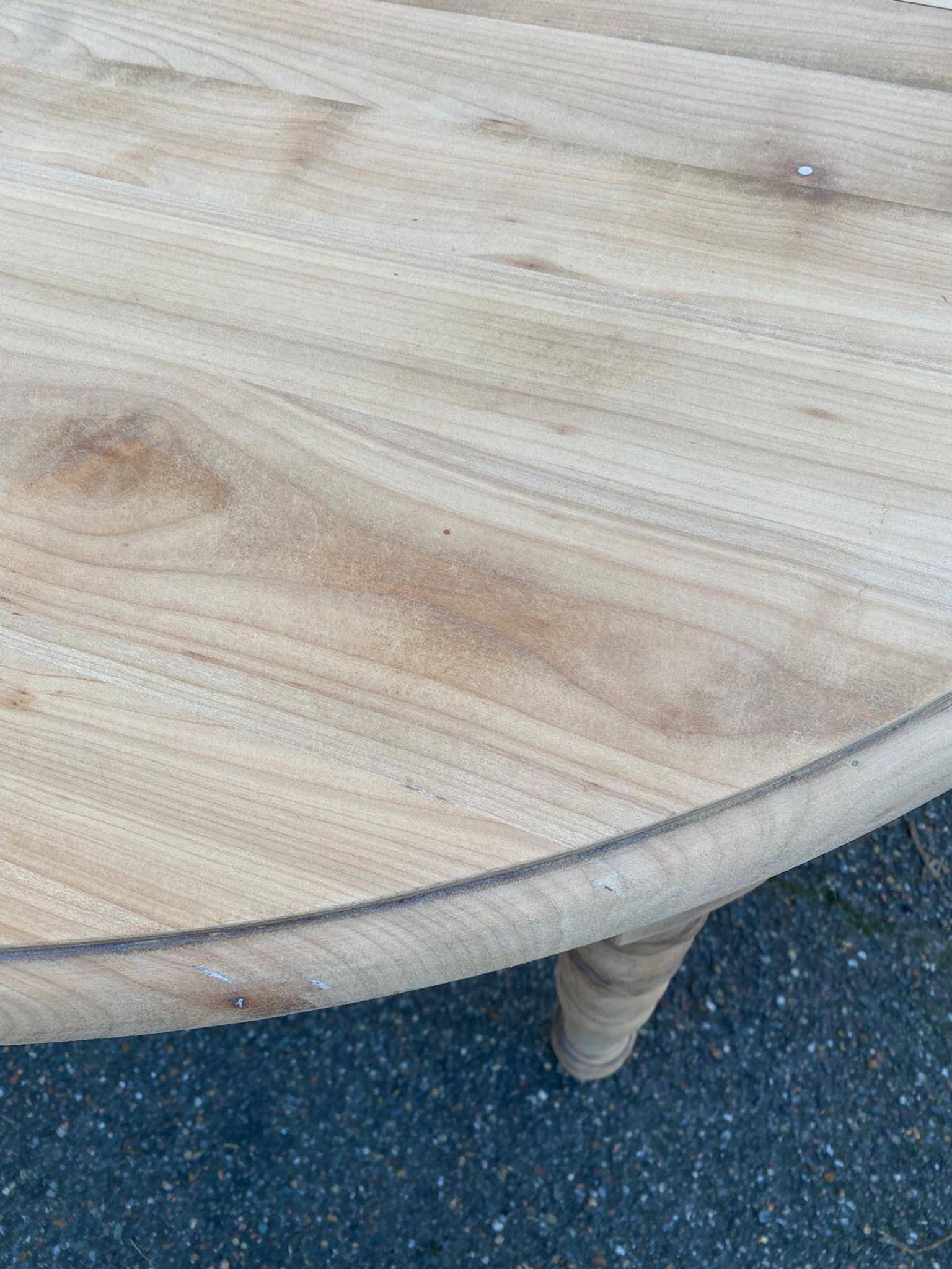 Renovated Louis Philippe round extendable dining table 118-200cm 19th century