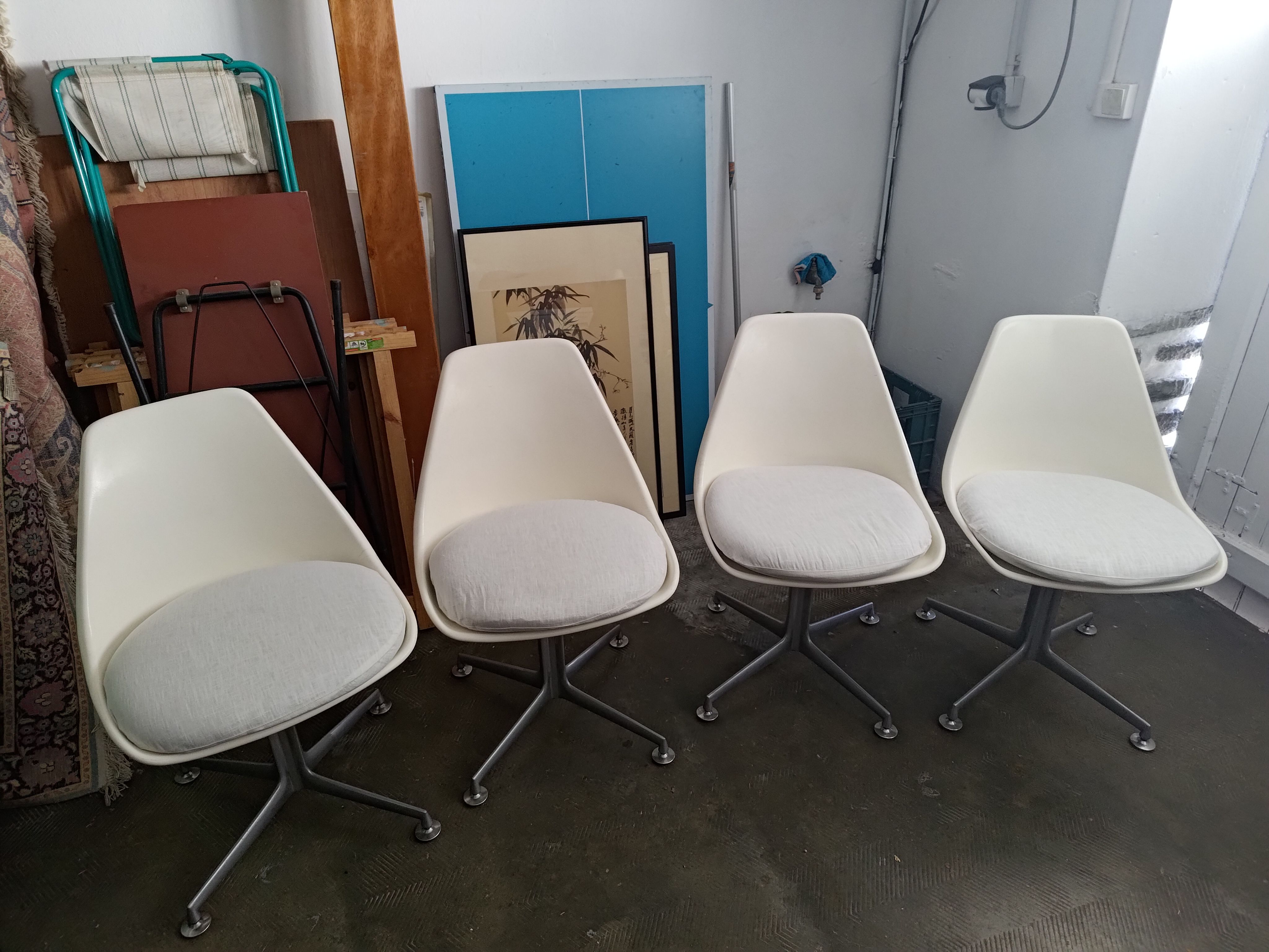 Set of 4 chairs Arkana model 116 by Maurice Burke