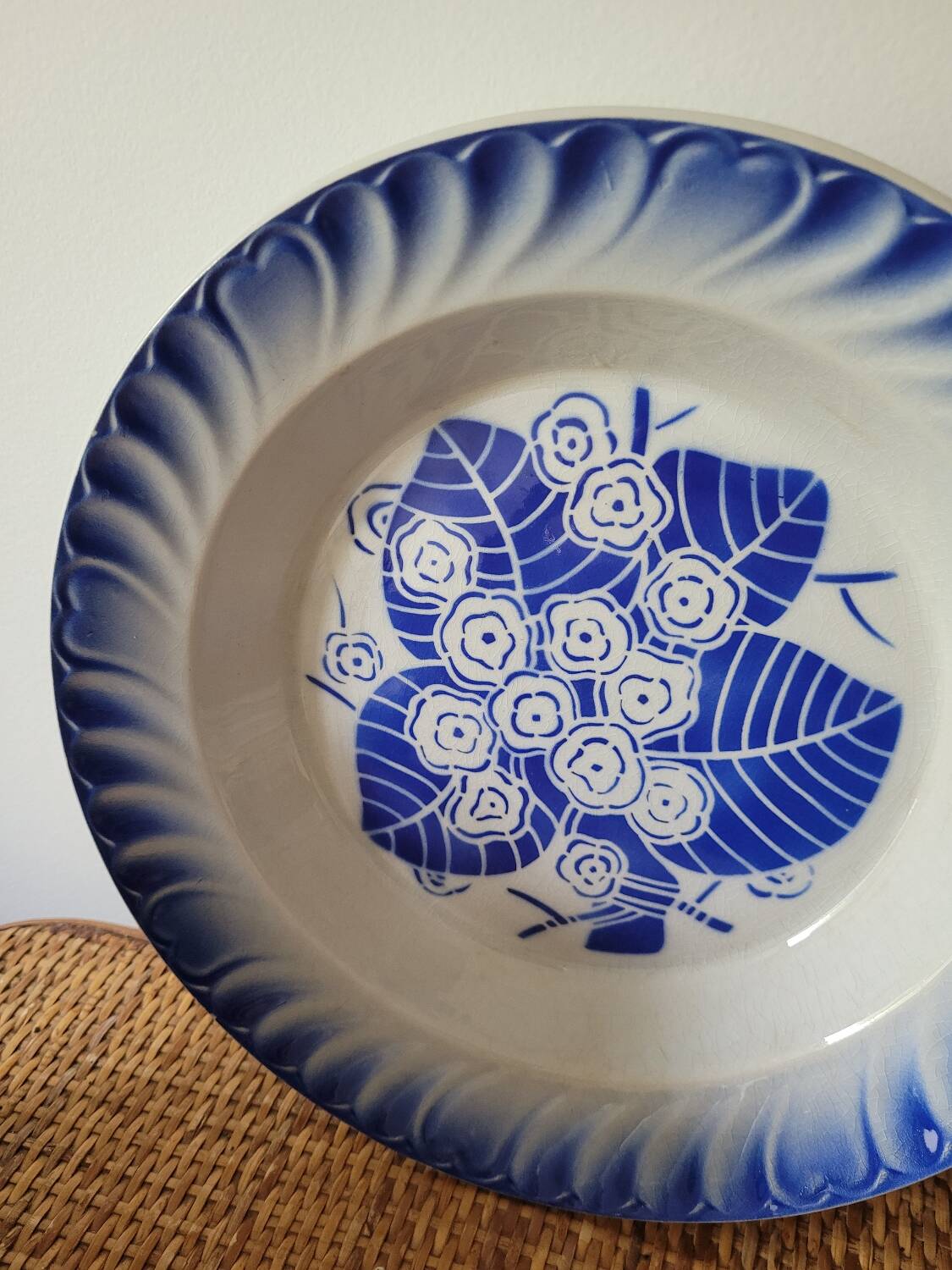 Large K&G Luneville deep dish