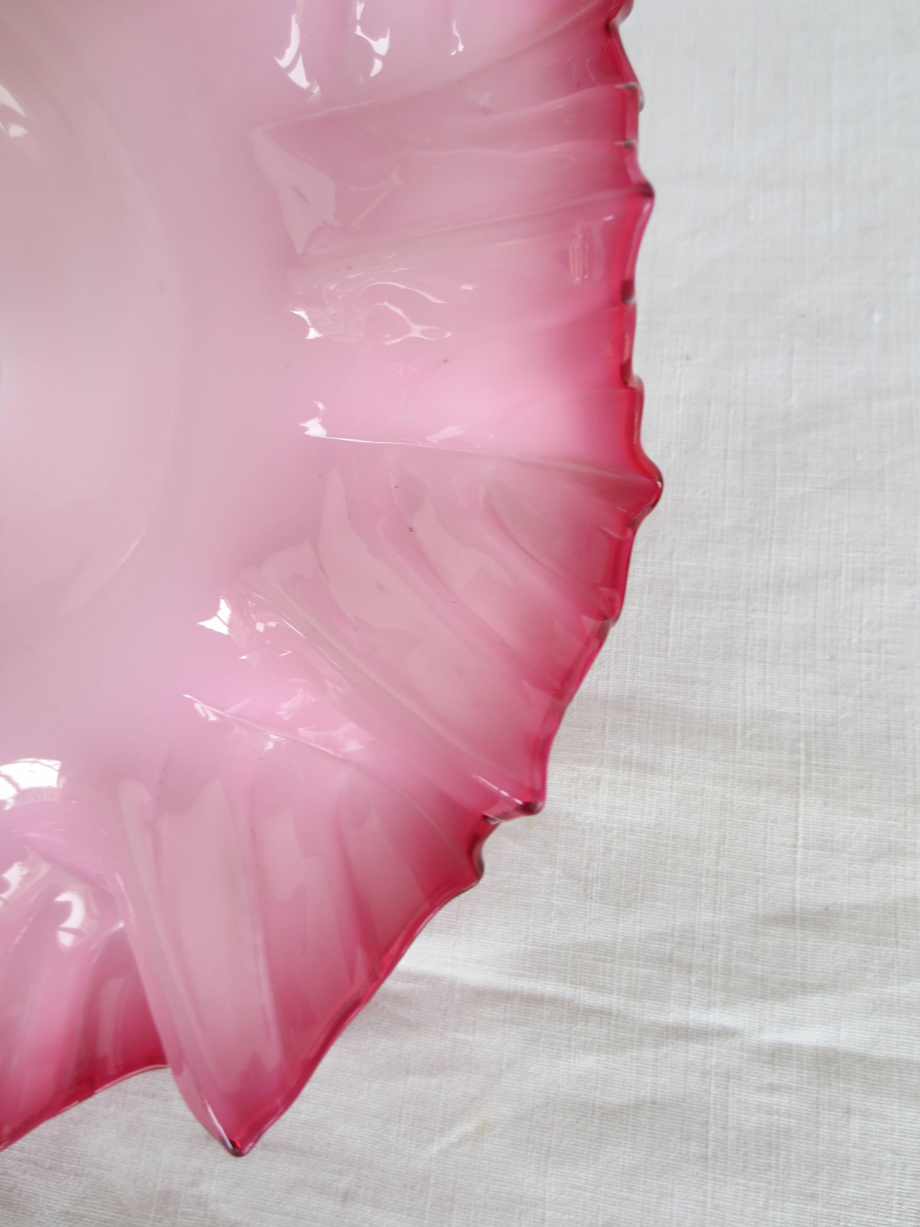 Suspension, abat-jour en verre rose