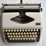 Portable typewriter Triumph model Tippa 1960s