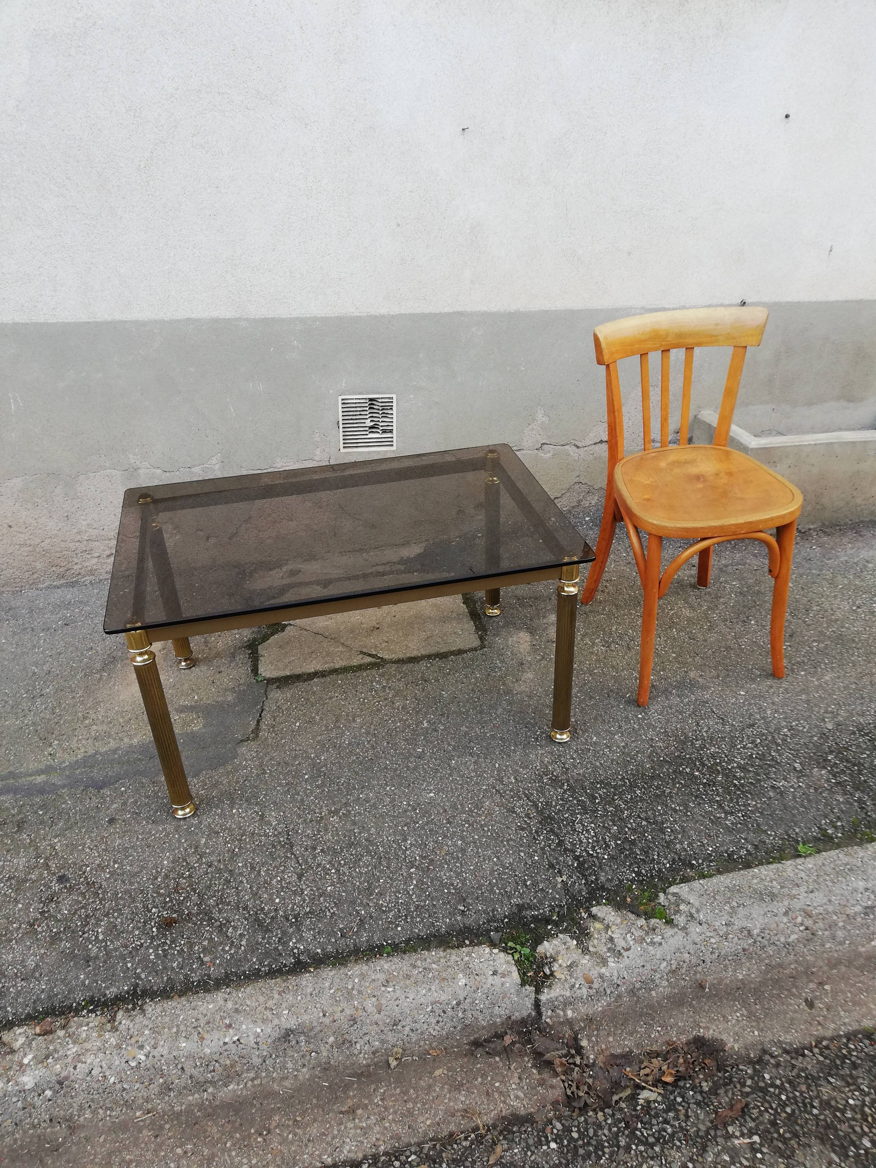 Table basse vintage laiton et verre fumé marron